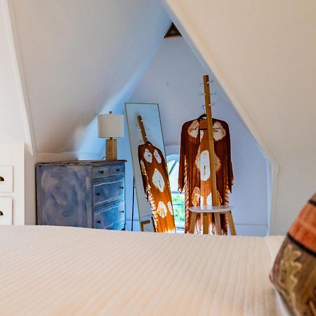Twin Gables Of Woodstock Hotel Buitenkant foto